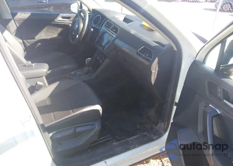 2021 Volkswagen Tiguan 2.0T Se/2.0T Se R-Line Black/2.0T Sel из США, поврежденный, VIN 3VV2B7AX9MM092432